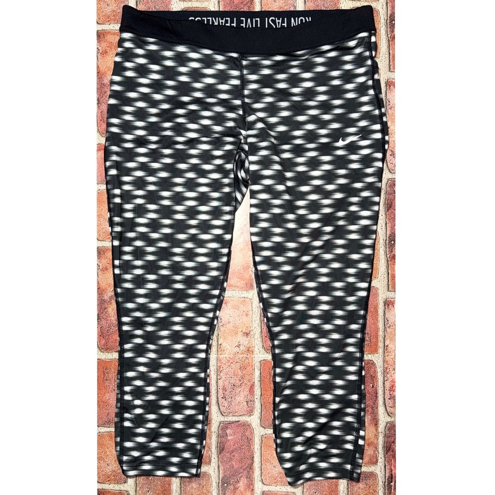 Pre-Owned Nike Dri-fit Relay Leggings Capri Run Fast Live Fearless Black Size XL